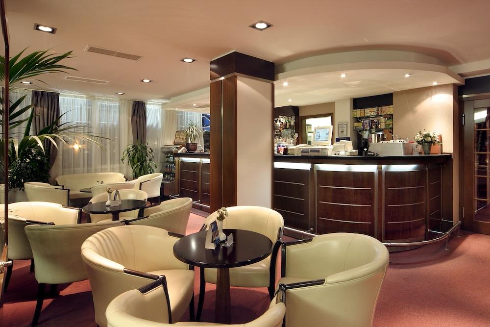 Hotel Forum - Free Parking Sofia Ngoại thất bức ảnh