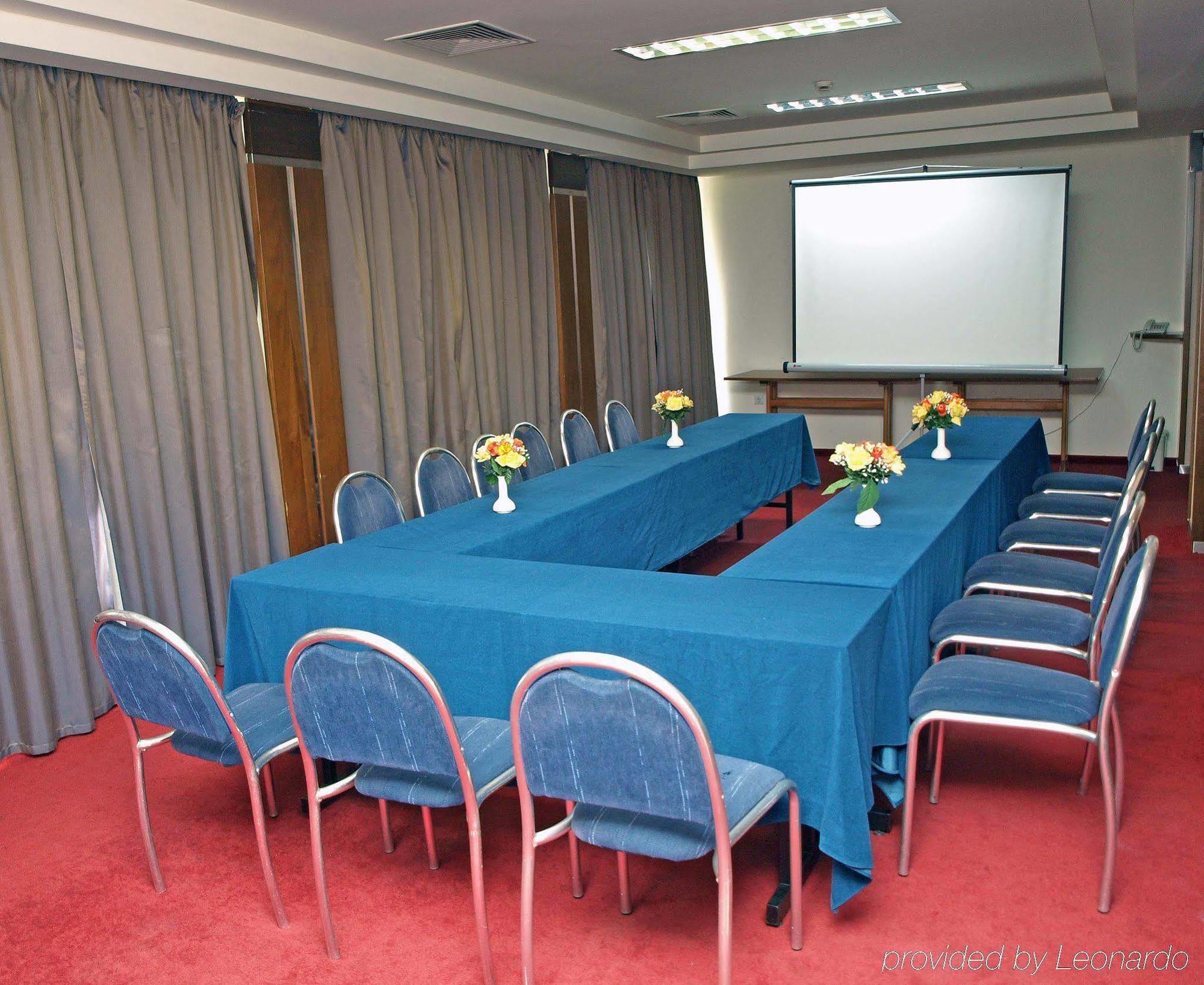 Hotel Forum - Free Parking Sofia Ngoại thất bức ảnh
